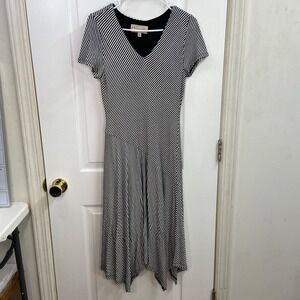 Philosophy black white striped asymmetrical stretch v-neck short sleeve dress S